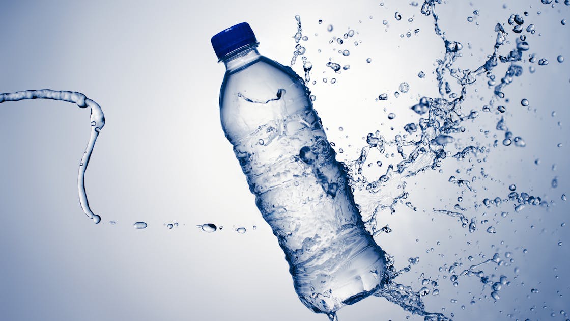 What Is The Healthiest Water Bottle To Use?